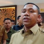 Gubernur Riau Abdul Wahid meminta agar gelaran Pacu Jalur Kuansing 2025 benar-benar dipersiapkan, khususnya ketersediaan hoten dan penginapan